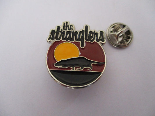 THE STRANGLERS rattus PUNK METAL BADGE (black logo)