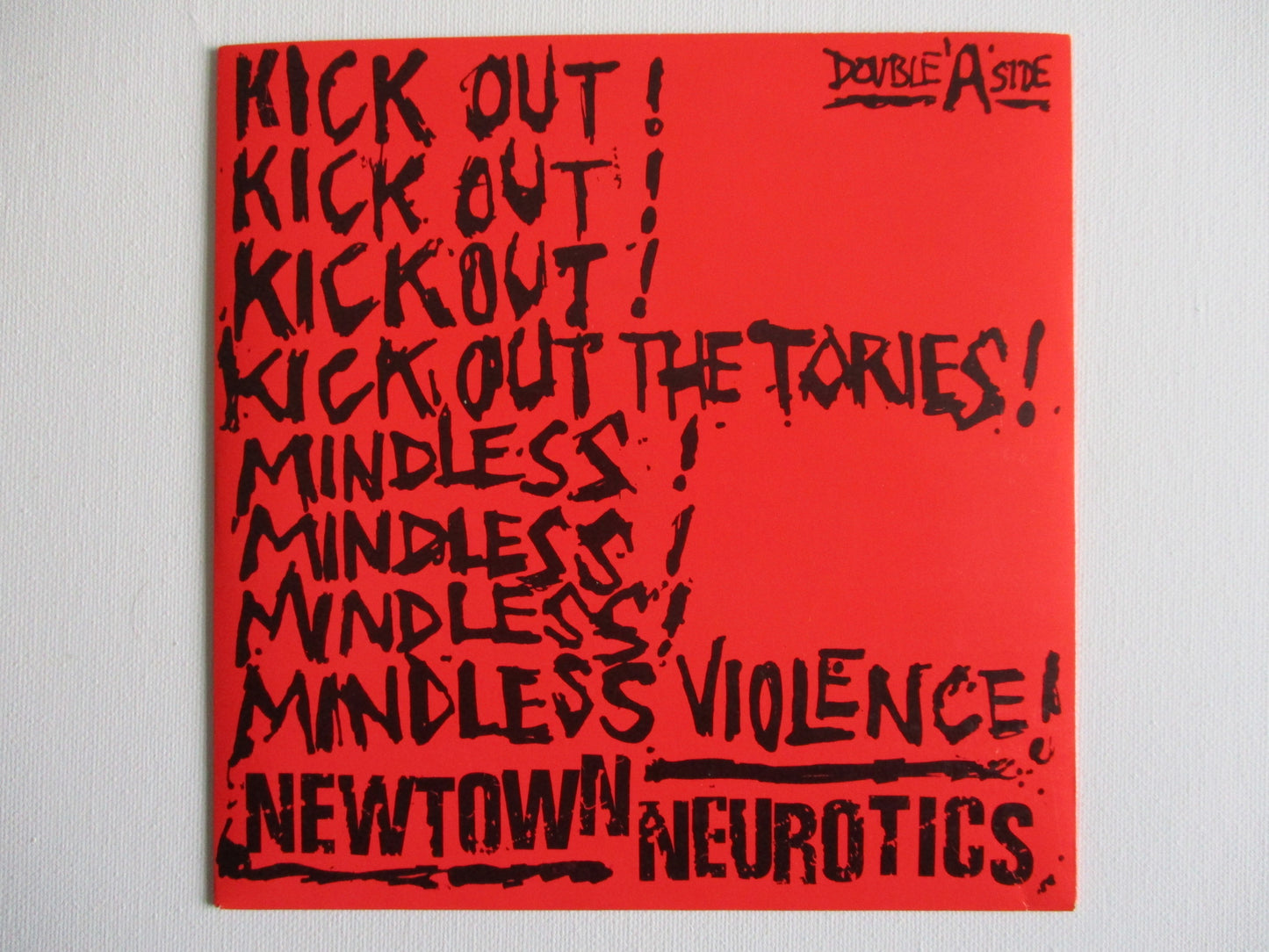 NEWTOWN NEUROTICS kick out the tories 7" VG EX