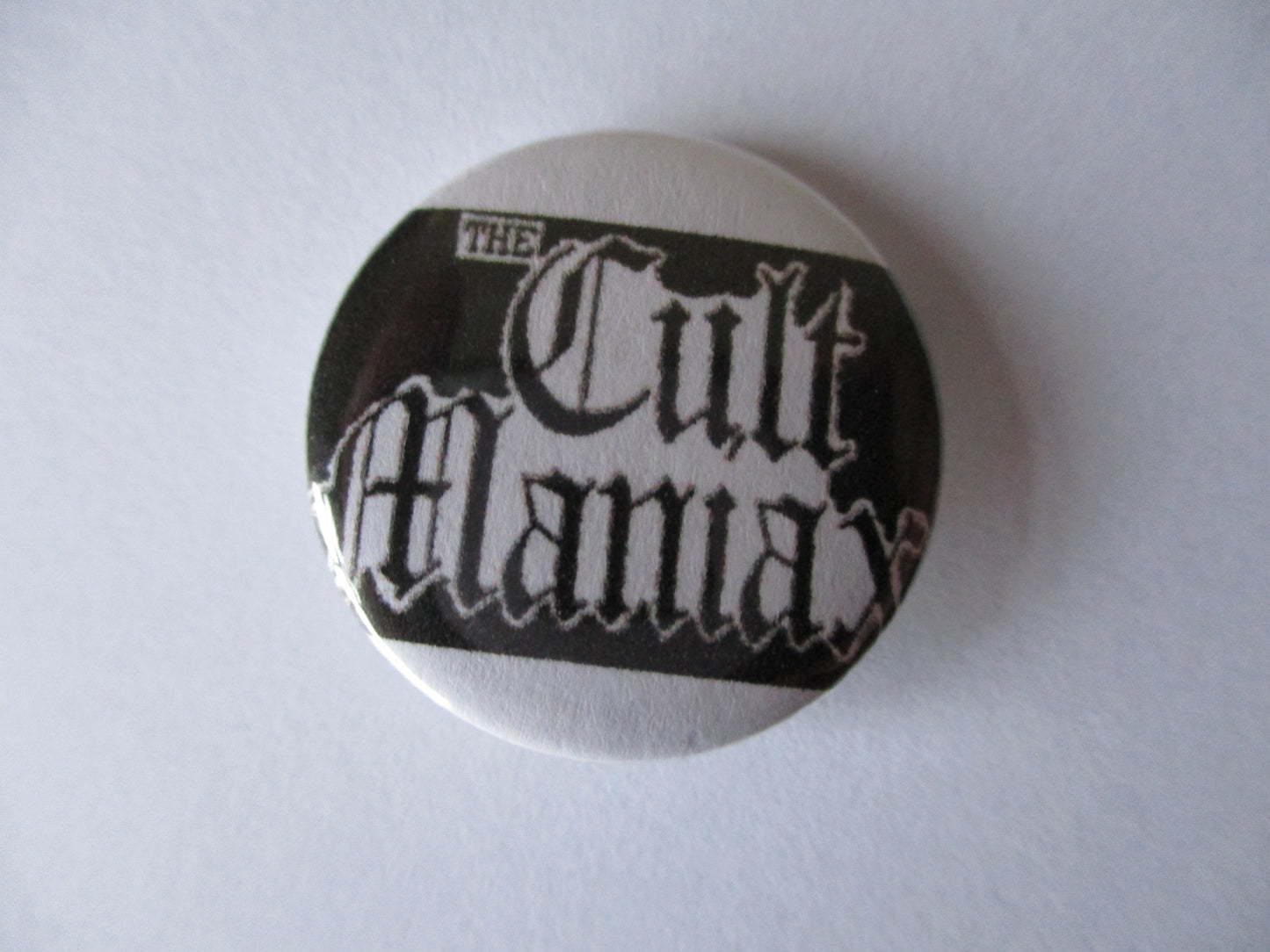 CULT MANIAX punk badge