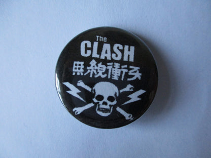 THE CLASH punk badge ( Various designs )