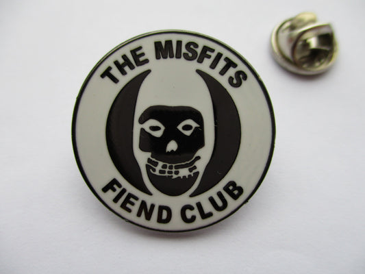 THE MISFITS fiend club (b&w) HORROR PUNK METAL BADGE