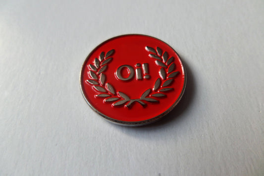 OI! small embossed SKINHEAD PUNK METAL BADGE (various colours £2.99 each) - Savage Amusement