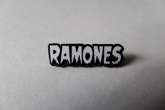 THE RAMONES horror logo PUNK METAL BADGE - Savage Amusement