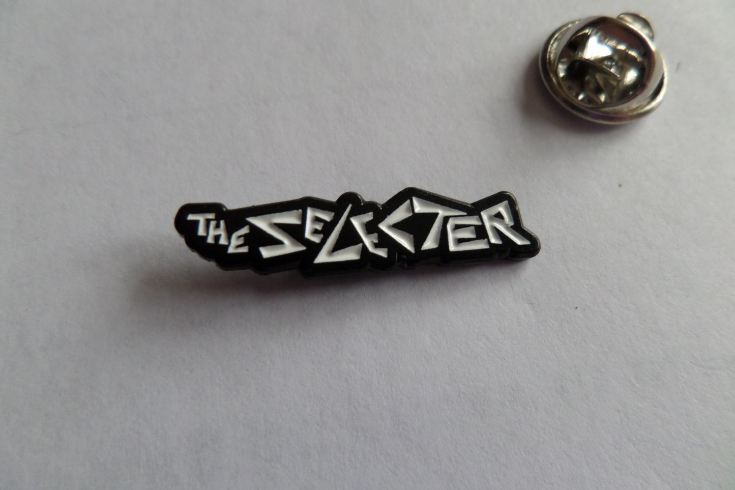 THE SELECTER b&w ska METAL BADGE - Savage Amusement